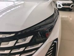 Changan UNI-Z New Energy Blue Whale Smart Electric iDD 125km Excellent - фото 5