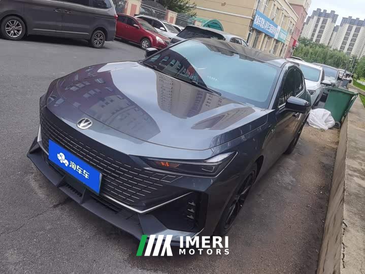 Changan UNI-V Smart iDD Smart iDD 1.5T 113km smart fun - автомобиль из Китая