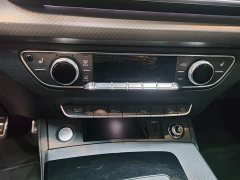 Audi Q5L 40 TFSI Luxury Dynamic Type - фото 12