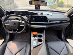 Changan UNI-V 1.5T sports version - фото 8
