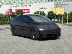 Li Auto Ideal MEGA 2025 Home Family Special Edition - фото 3