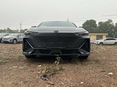 Changan UNI-V 2022 1.5T Excellent Type - фото 2