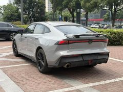 Changan UNI-V 1.5T Excellent Type - фото 2