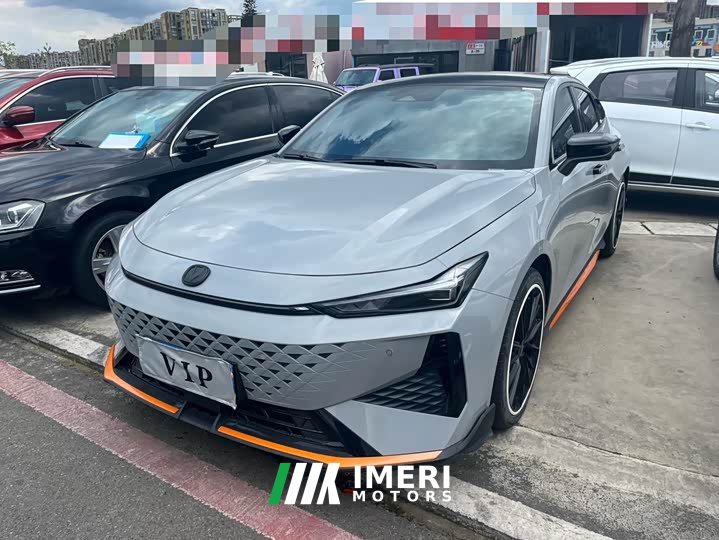 Changan UNI-V 1.5T noble sports - автомобиль из Китая