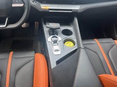 Changan UNI-V 1.5T noble sports - фото 16
