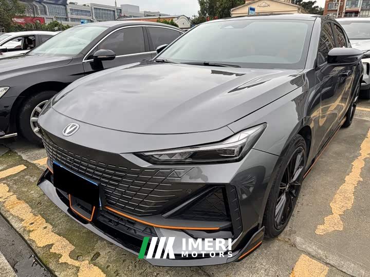 Changan UNI-V 2023 1.5T sports version - автомобиль из Китая