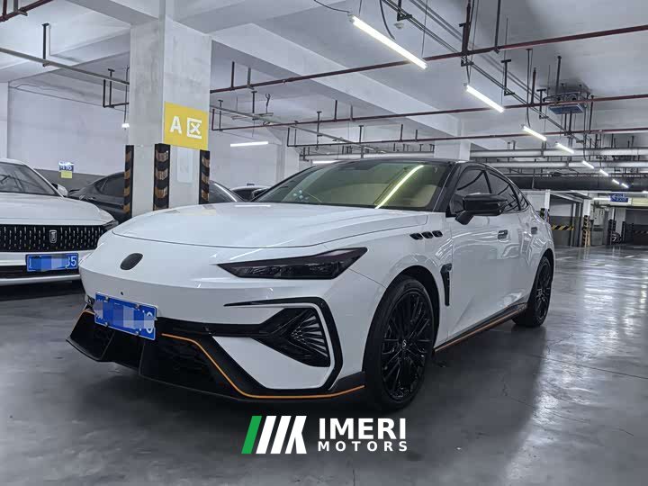 Changan UNI-V 2025 1.5T 500Bar distinguished sports - автомобиль из Китая