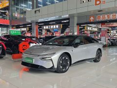 Xpeng P7 Long Range Max - фото 1