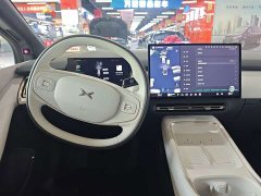 Xpeng P7 Long Range Max - фото 13