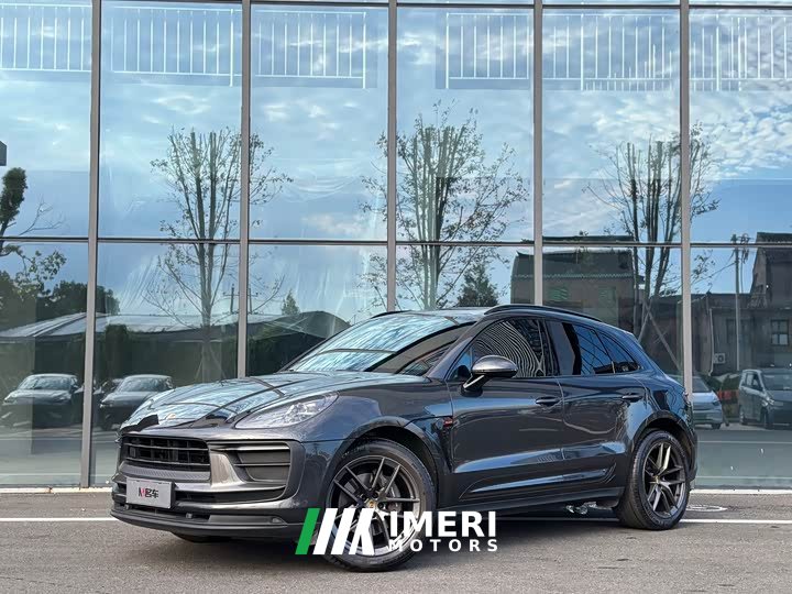Porsche Macan 2022 Macan T 2.0T - автомобиль из Китая