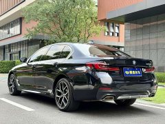 BMW 5 Series Facelift Three 530Li Exclusive M Sports Package - фото 17