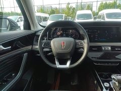 Hongqi HS5 facelift 2.0T Zhilian Qixiang four-wheel drive version - фото 11