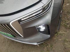 Hongqi E-HS9 690km flagship version six seats - фото 15