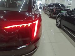 Hongqi E-QM5 2023 facelift basic travel version - фото 8