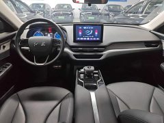 Hongqi E-QM5 620km PLUS - фото 10