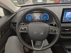 Hongqi E-QM5 2023 facelift basic travel version - фото 11