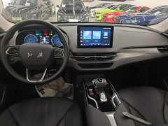 Hongqi E-QM5 2023 facelift basic travel version - фото 13