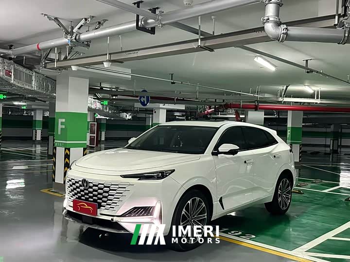 Changan UNI-K 2.0T Distinguished Edition - автомобиль из Китая