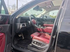 Hongqi E-HS9 690km flagship version six seats - фото 6