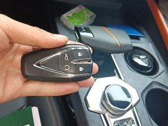 Changan UNI-V 1.5T premium - фото 12