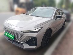 Changan UNI-V 1.5T premium - фото 2