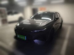 Changan UNI-V 1.5T premium - фото 2