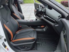 Changan UNI-V 1.5T premium - фото 15