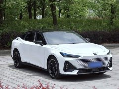 Changan UNI-V 1.5T premium - фото 5