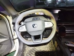 Changan UNI-V 1.5T premium - фото 3