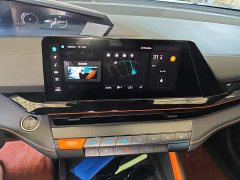Changan UNI-V 1.5T premium - фото 6