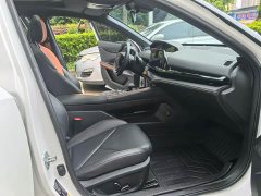 Changan UNI-V 1.5T Smart Pilot Edition - фото 5