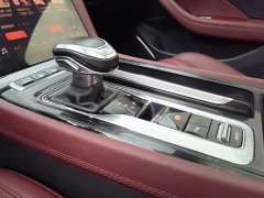 Hongqi H5 1.5T HEV Zhilian Qichang Edition - фото 15
