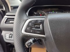 Hongqi H5 2022 Classic 1.8T Automatic Intelligent Connected Flag Rhyme Edition - фото 18