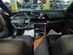 Changan UNI-V iDD 1.5T 113km Zhiqu Edition - фото 10