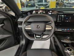Changan UNI-V iDD 1.5T 113km Zhiqu Edition - фото 11