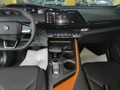 Changan UNI-V iDD 1.5T 113km Zhiqu Edition - фото 13