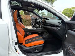 Changan UNI-V 1.5T Premium Version - фото 12