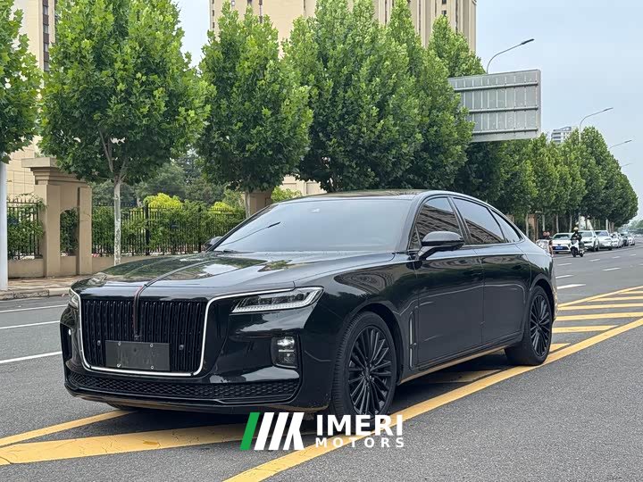 Hongqi H9 2.0T Zhilian Flagship Edition - автомобиль из Китая
