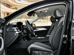 Hongqi H5 2.0T Automatic Intelligent Connected Flag Edition - фото 7
