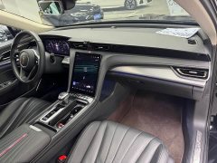 Hongqi H5 2.0T Automatic Qichang Edition - фото 8