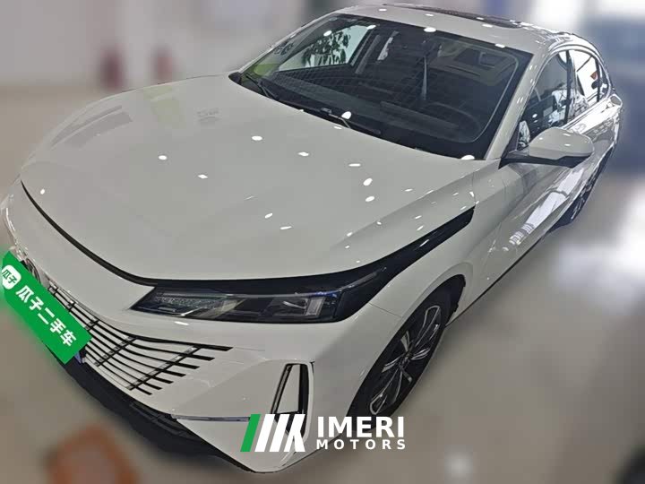 Changan Eado 1.5T GDI automatic flagship - автомобиль из Китая