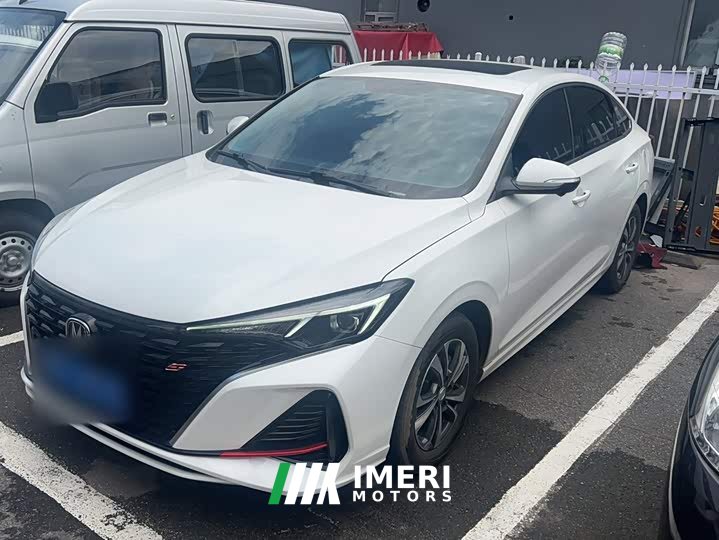 Changan EADO Enjoy Edition PLUS Blue Whale NE 1.4T GDI DCT Premium Edition - автомобиль из Китая