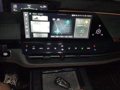 Changan UNI-K 2.0T Distinguished Edition - фото 10