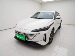 Changan Eado Blue Whale 1.5T 500Bar Premium Type - фото 1