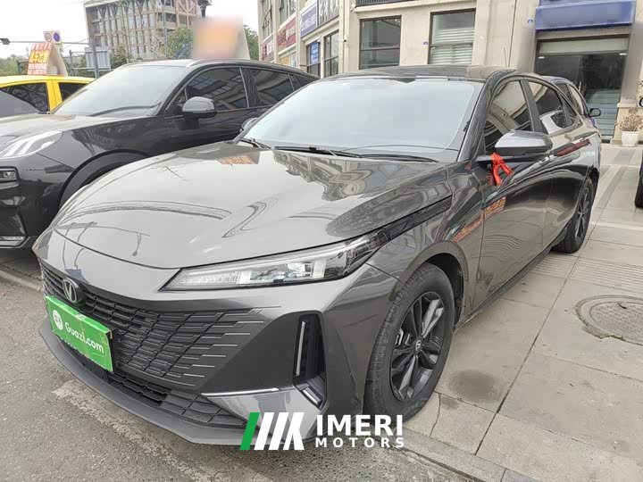 Changan Yida Blue Whale NE 1.5T GDI DCT Enjoy Edition - автомобиль из Китая