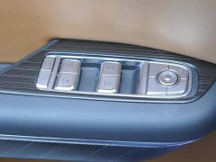 Hongqi HQ9 PHEV 2024 2.0T AWD Business Edition - фото 11