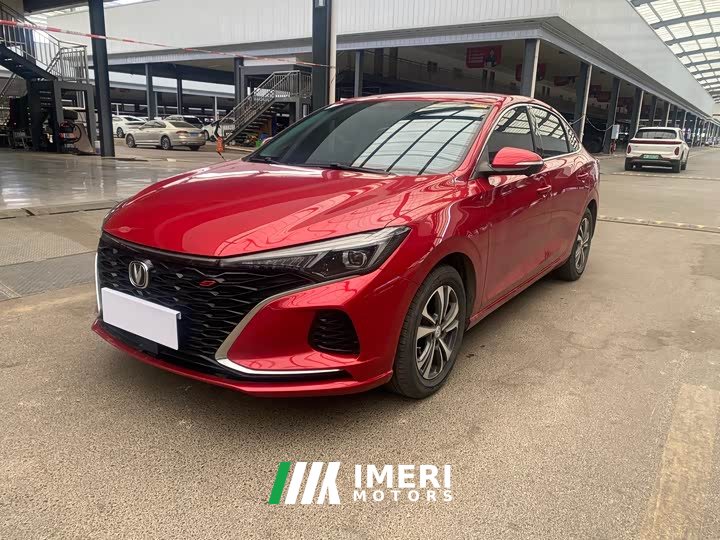 Changan Eado PLUS Blue Whale NE 1.4T GDI DCT Distinguished Type - автомобиль из Китая