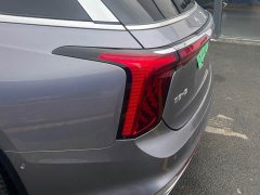 Hongqi E-HS9 690km flagship version six seats - фото 6