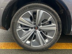 Hongqi E-HS9 690km flagship version six seats - фото 7
