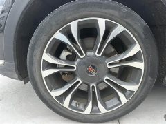 Hongqi HS5 2019 2.0T Zhilian Qixiang four-wheel drive version - фото 18